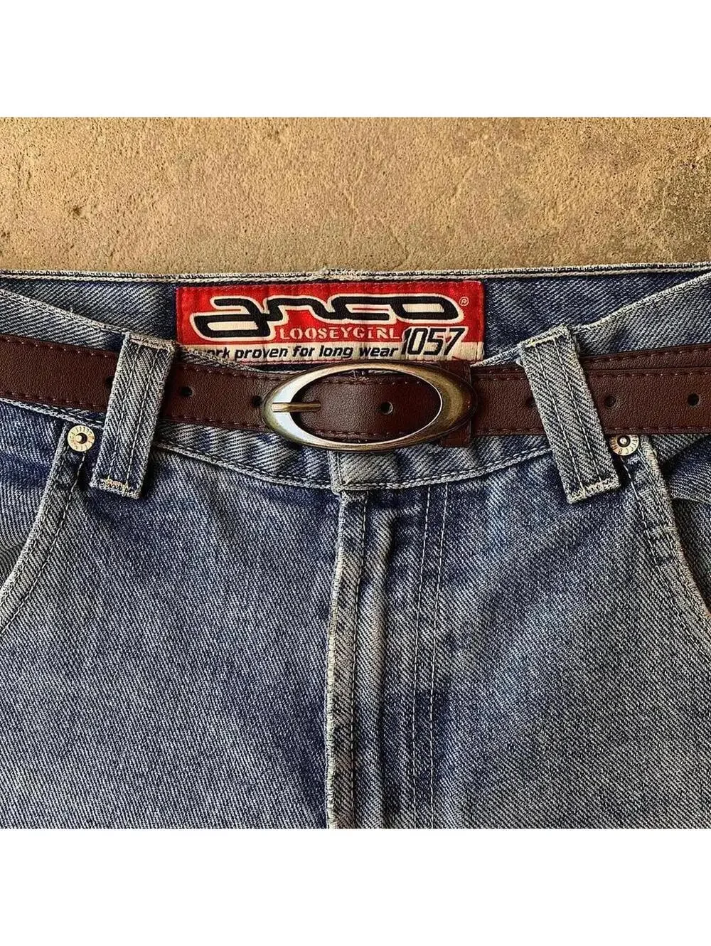 Y2k 2000s Cyber Oval simplistic belt buckle slim brown belt. 40 inches length fi